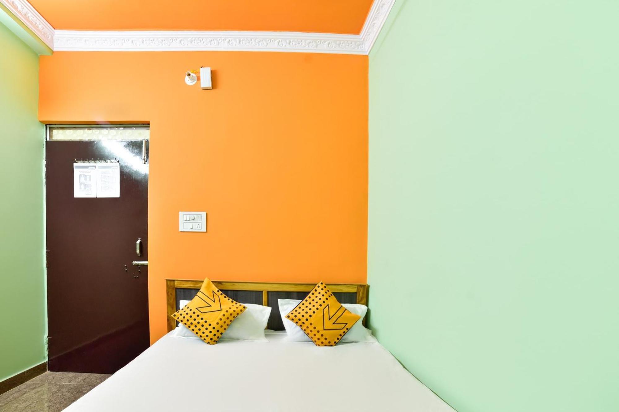 Spot On Devlok Guest House Patna (Bihar) Exterior foto